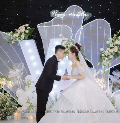 Trang trí tiệc cưới  nhà hàng